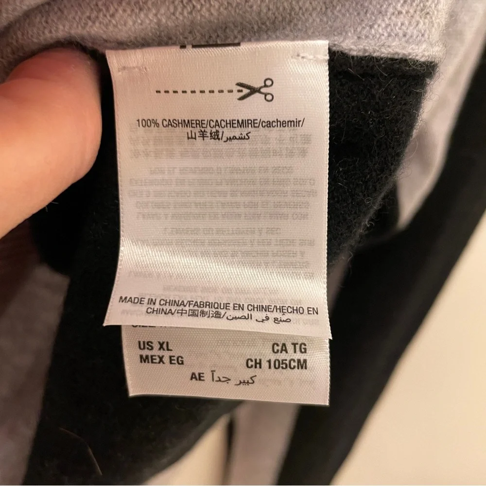 RARE Vintage Y2K Juicy Couture Gray & Black Cashmere Hoodie Zip Up, XL, FLAW - Picture 5 of 12